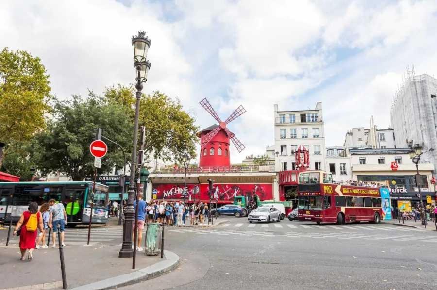 Cosy -2p- Place De Clichy-gare Saint Lazarre Appartement Parijs