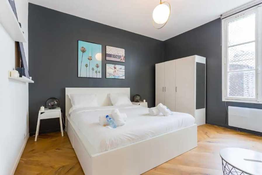 Cosy -2p- Place De Clichy-gare Saint Lazarre Appartement *